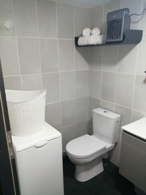Appartement Tout Proche De Bourg-En-Bresse Peronnas Exterior photo